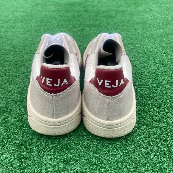 VEJA V-10 - Women’s Sneakers Shoes - SIZE 9 - Picture 4 of 10